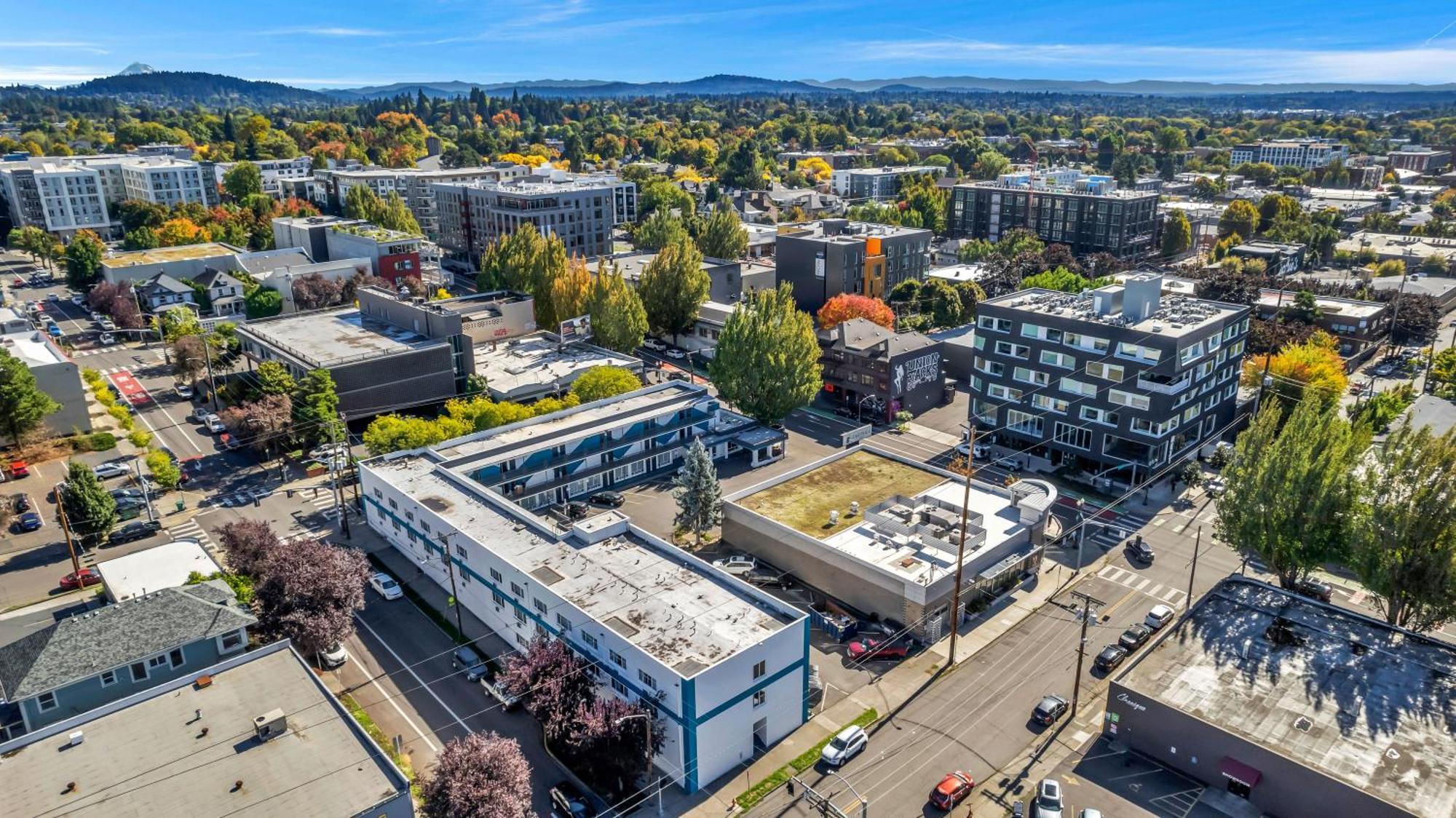 Eastside Lodge Portland Esterno foto